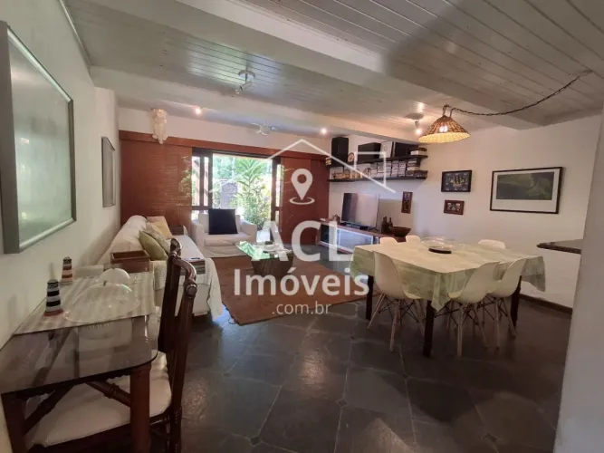 Casa à venda na Barra do Una | Conforto e praticidade perto da praia