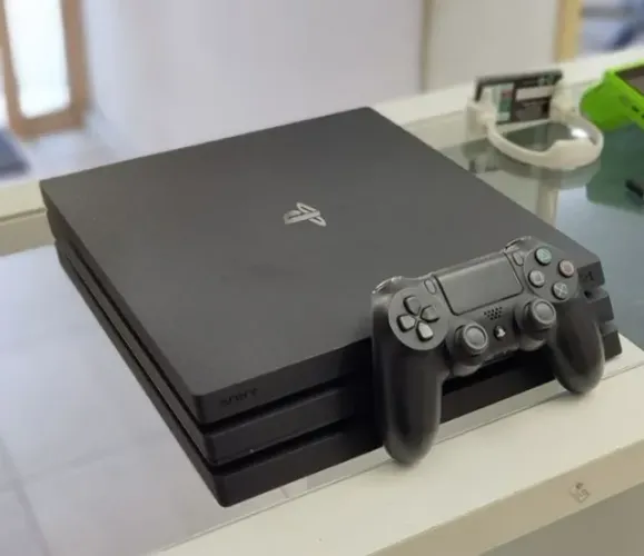 PLAYSTATION 4 PRO 1TB COMPLETO SEMINOVO COM GARANTIA DE 6 MESES