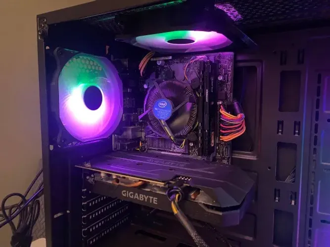 PC Gamer | Intel i5-9400F | GTX 1660 SUPER 6GB | 16GB RAM | SSD NVMe + HD