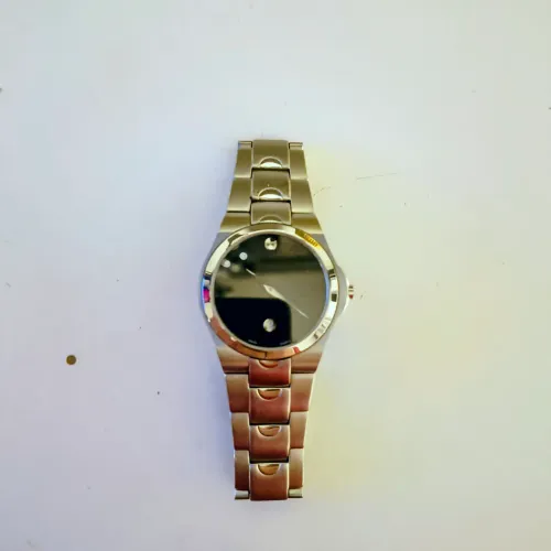 Relógio suíço de quartzo Movado 0605556 Luno Sport mostrador preto aço inoxidável