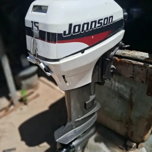 Motor de popa 15hp johnson