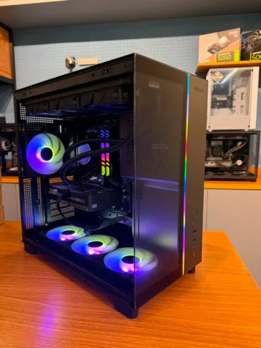 PC Gamer - RYZEN 7 5700X, B550 AORUS ELITE, RTX5060 8GB, 16GB(2X8GB), 1TB, 750W, WC360MM