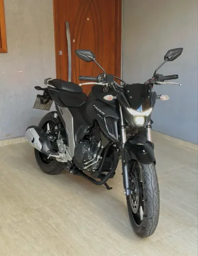 Yamaha Fazer 250 22/23 - Entrada R$2.500