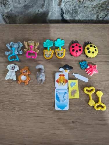 10 personagens do Kinder Ovo mundo das veterinárias, todos novos em perfeito estado.