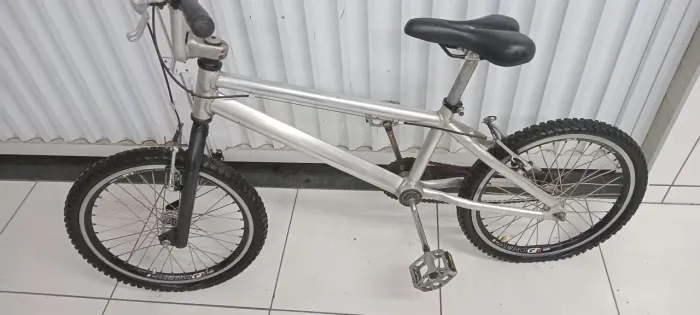 Bicicleta cross bmx aro 20