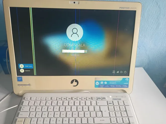 Vende-se um computador