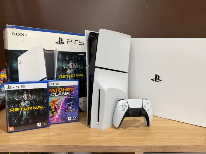 PlayStation 5 Slim Mídia Física Vendo ou Troco