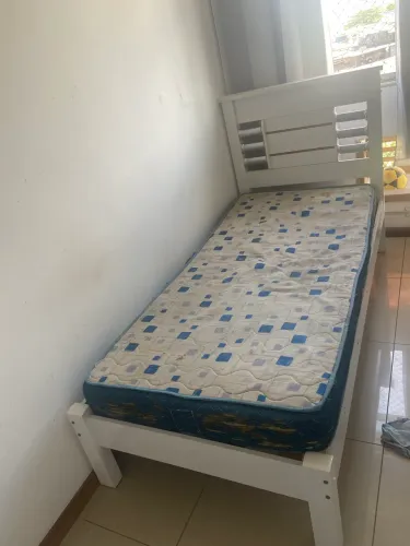 Cama solteiro sem colchão 