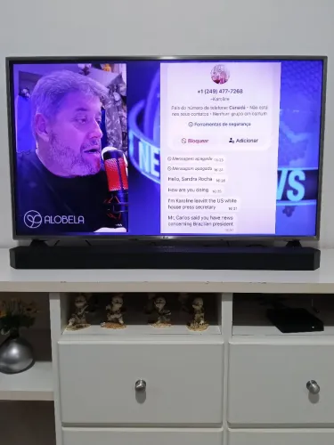 TV SMART 50 COMANDO DE VOZ. IMPECÁVEL E SEM DETALHES