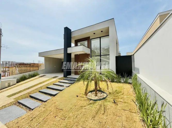Casa em condomínio com 3 suítes e 4 vagas no Condomínio Vila Verona!