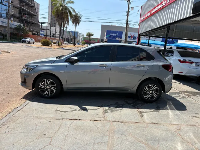 Chevrolet Onix Hatch LT 1.0 12V Flex Mec. 4P 2024