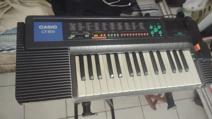Casio CT-800 Japonês Vintage Anos 80 Funcionando 100%