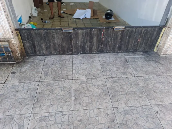 PEGA LADRÃO DE LOJA