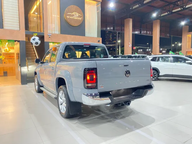 Volkswagen Amarok Highline CD 3.0 4X4 TB Dies. Aut. 2026