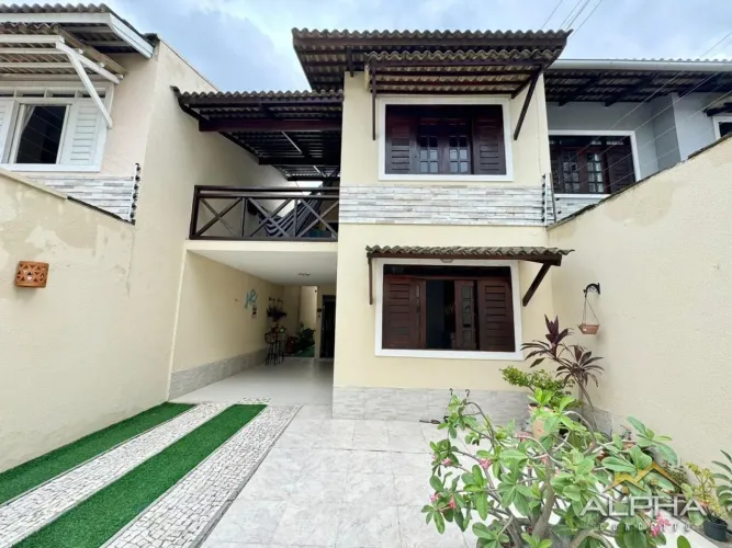 Casa para Venda em Eusébio, Guaribas, 3 dormitórios, 3 suítes, 5 banheiros, 2 vagas