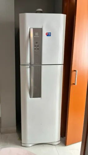 Geladeira Electrolux Frost Free Branca - Excelente Estado
