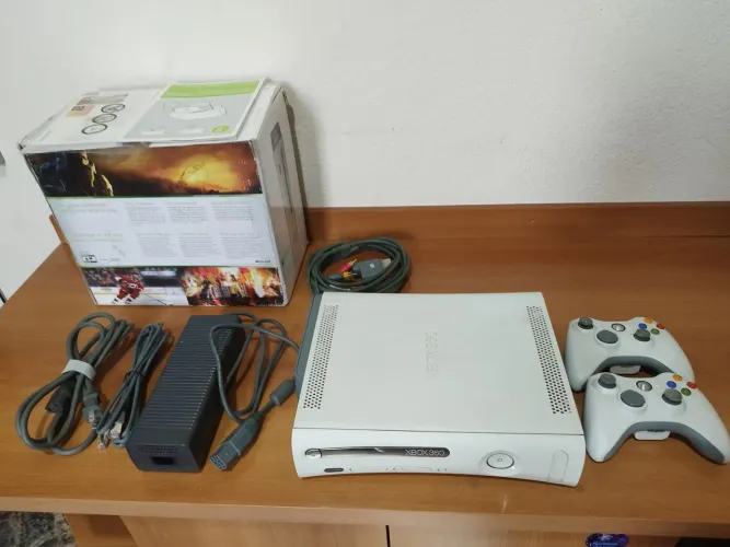 Xbox 360 Arcade