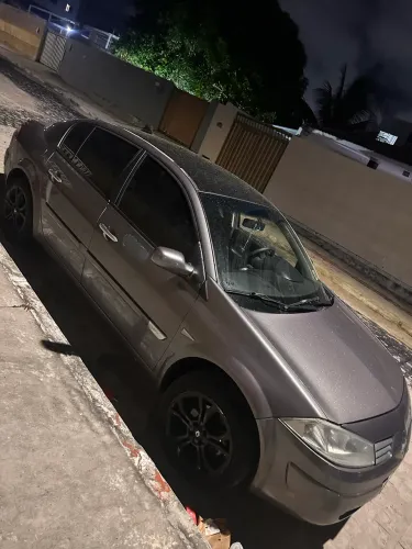 Renault Megane Sedan Dynamique Hi-flex 1.6 16V 2008