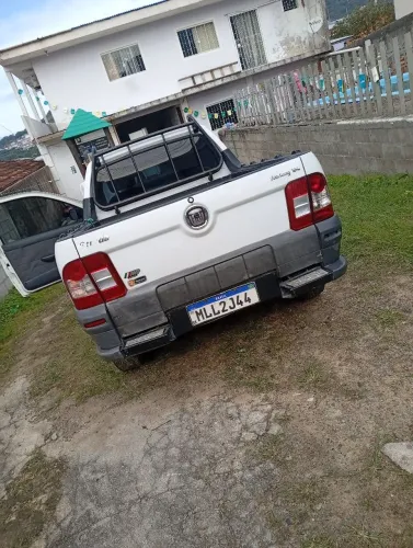Fiat Strada Working 1.4 MPI Fire Flex 8V CS 2013