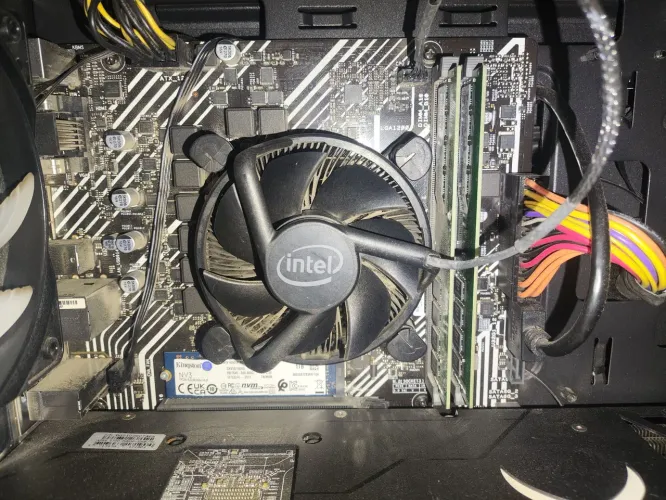 Kit Intel i7 10700f 32 gb ram ddr4