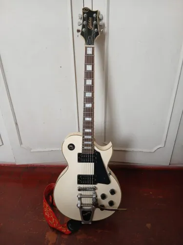 PREÇO DE OCASIÃO! Golden GLD Series - Les Paul com alavanca Bigsby original! BAIXEI!