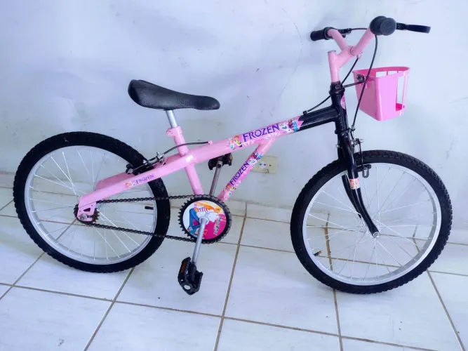 Bicicleta aro 20 usada revisada só pedalar 