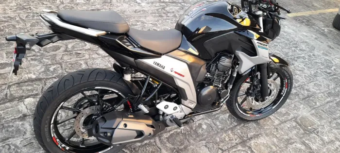 Moto completa