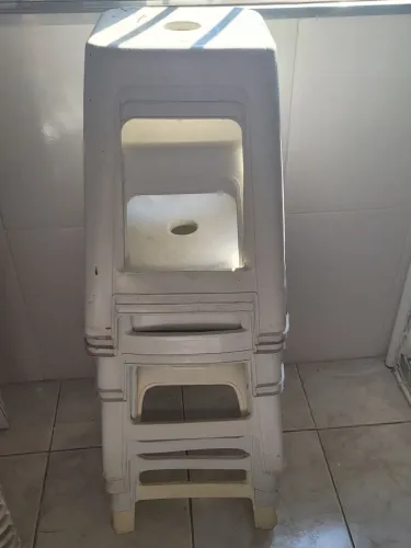 Banqueta de plástico (unidade)