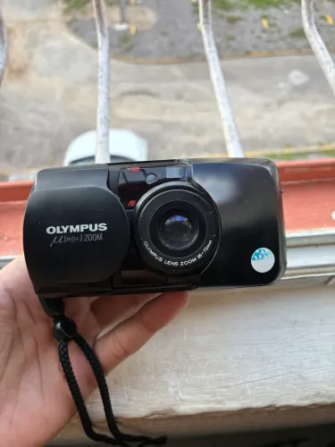 Olympus zoom 70