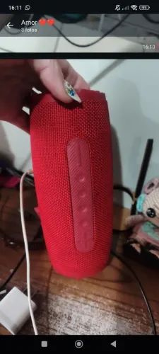 Caixa JBL pra sair agora no precinho