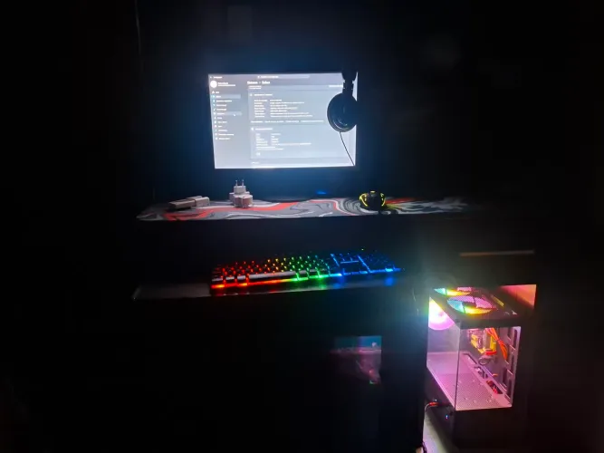 PC GAMER COMPLETO i5 + 16GB + MONITOR POR R$1100 À VISTA! CHAMA NO PIX QUE DA NEGÓCIO