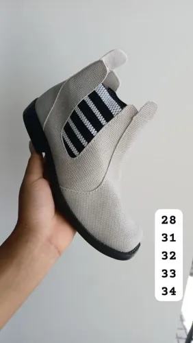 Bota infantil