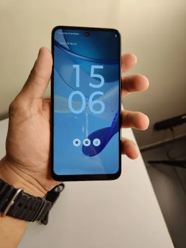 Moto G53 128GB (Com NFC) ? Completo na Caixa com Carregador Original