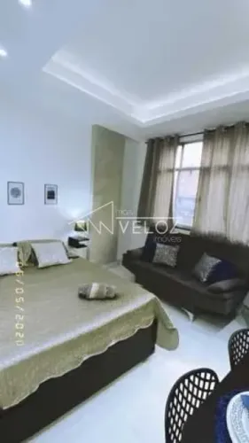 Kitnet/Conjugado - / Residencial / Centro