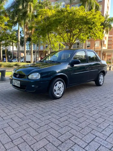 Chevrolet Corsa SED Class.super 1.0/1.0 Flexpower (álcool) 2005