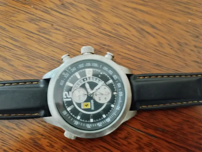 Relógio Ferrari Cronógrafo - Mostrador Preto