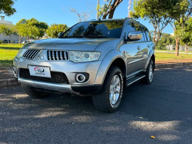 Mitsubishi Pajero Dakar/hpe 3.5 4X4 Flex 5P Aut. 2012