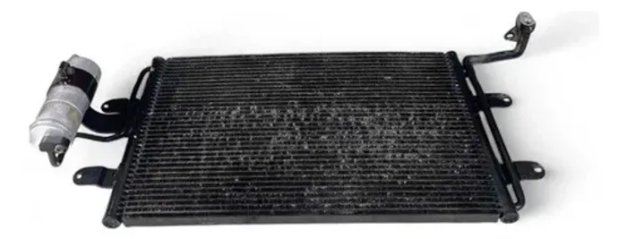 Condensador Ar Condicionado Vw Golf Bora 2.0 2002 2012