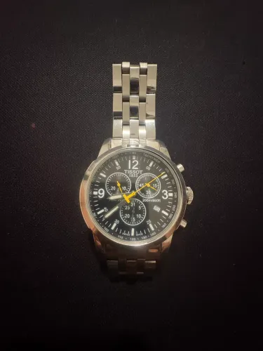 Relógio Tissot pcr 200 original R$1.000