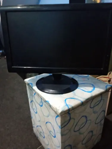 Monitor 18,5 polegadas AOC windrescren