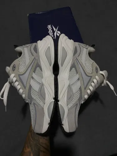 Tênis Reebok 40