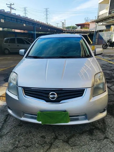 Nissan Sentra S 2.0/ 2.0 Flex Fuel 16V Aut. 2011