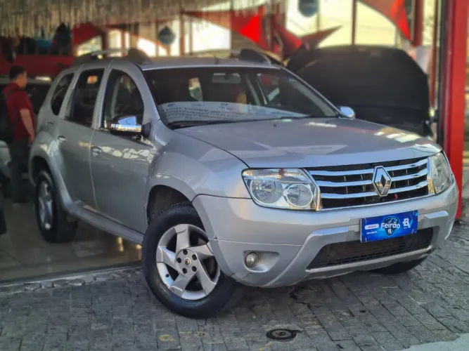 Renault Duster Dynamique 2.0 Hi-flex 16V Aut. 2014