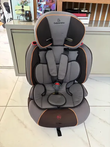 Cadeira infantil para automóvel