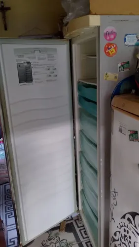 Quero vender um Refrigerador