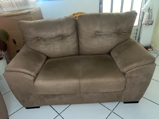 Sofá de 2 e 3 lugares