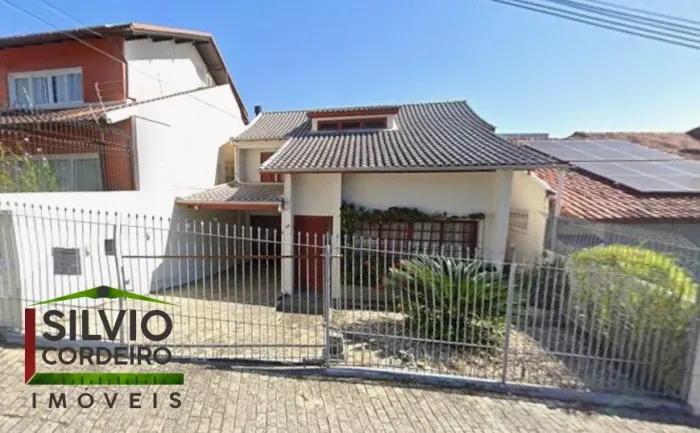 Casa à Venda - Bairro Agronômica - Florianópolis