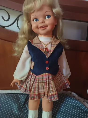 Boneca guigui estrela 