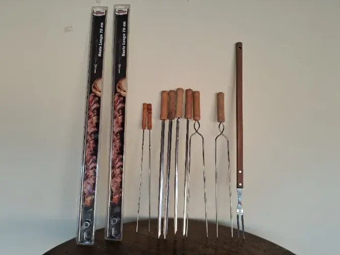 ESPETOS E ACESSÓRIOS CHURRASCO COMPLETO PROFISSIONAL - TUDO NOVO**