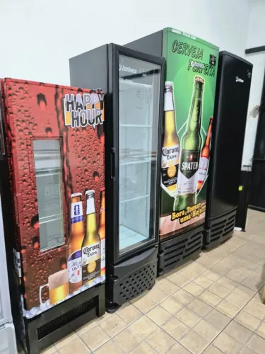 Cervejeiras e expositores seminovos e novos
